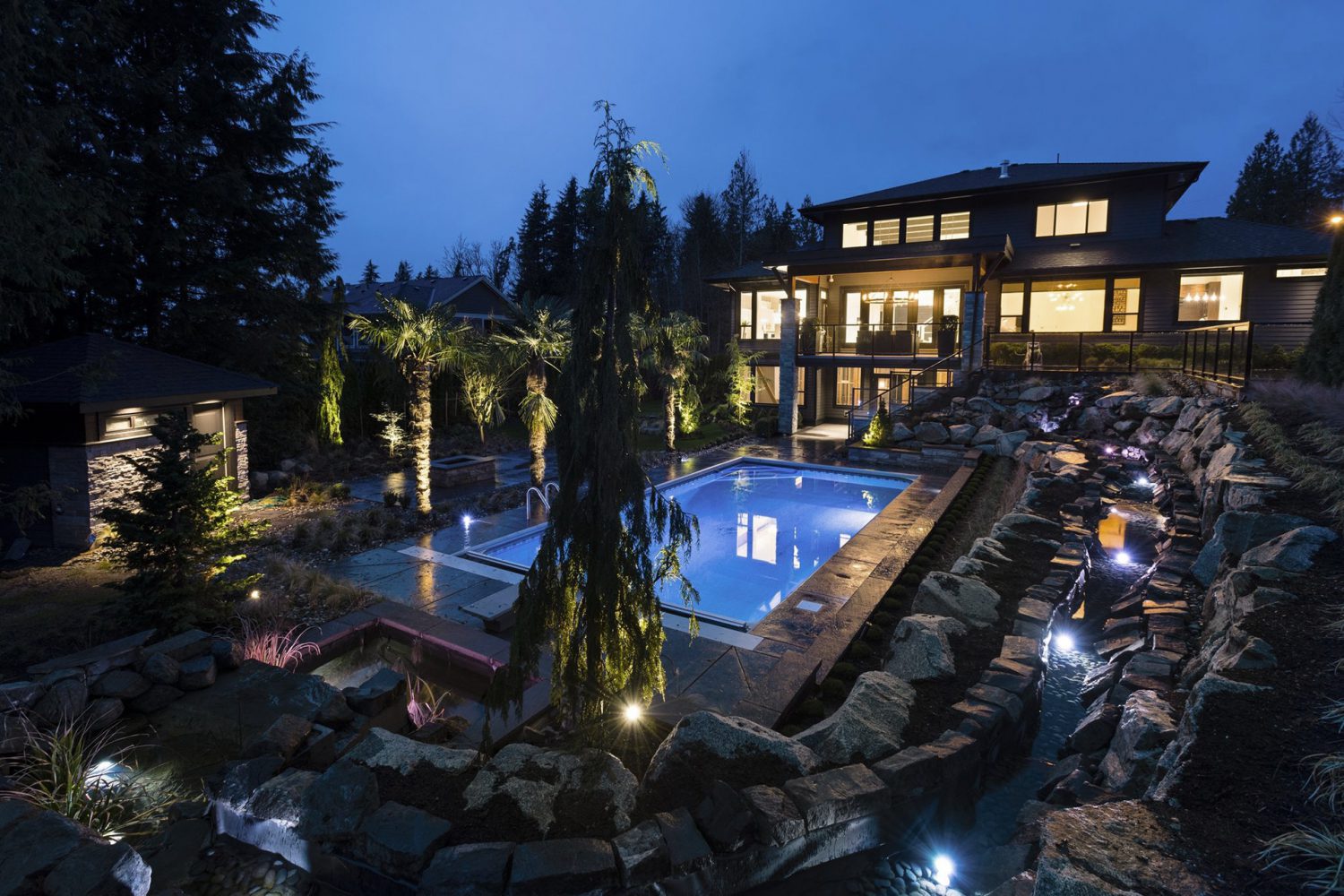 The Whisp custom designed backyard and outdoor living space by Midland Premium Properties in the Greater Vancouver area. 